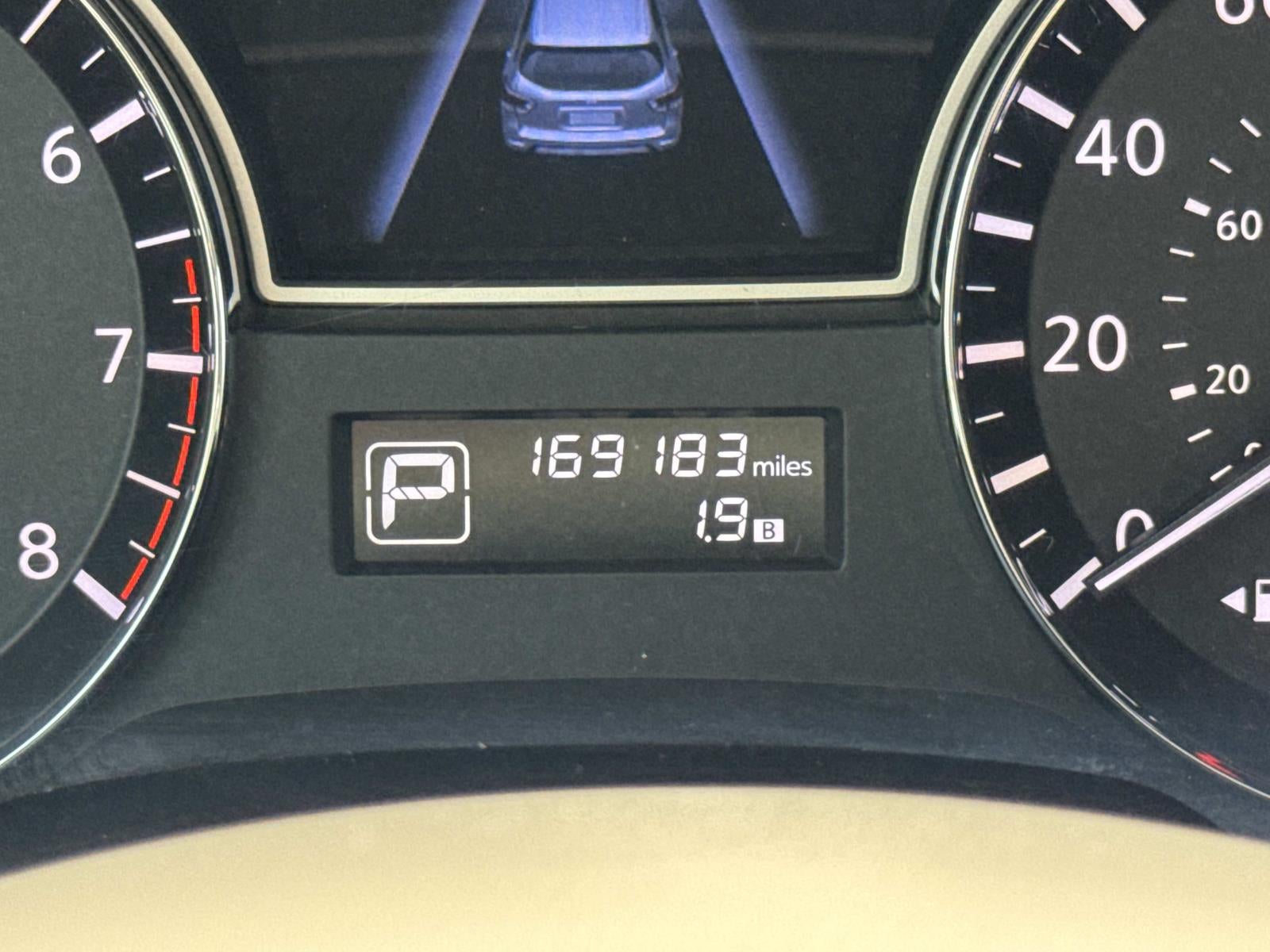 2014 Nissan Pathfinder 2WD 4dr Platinum