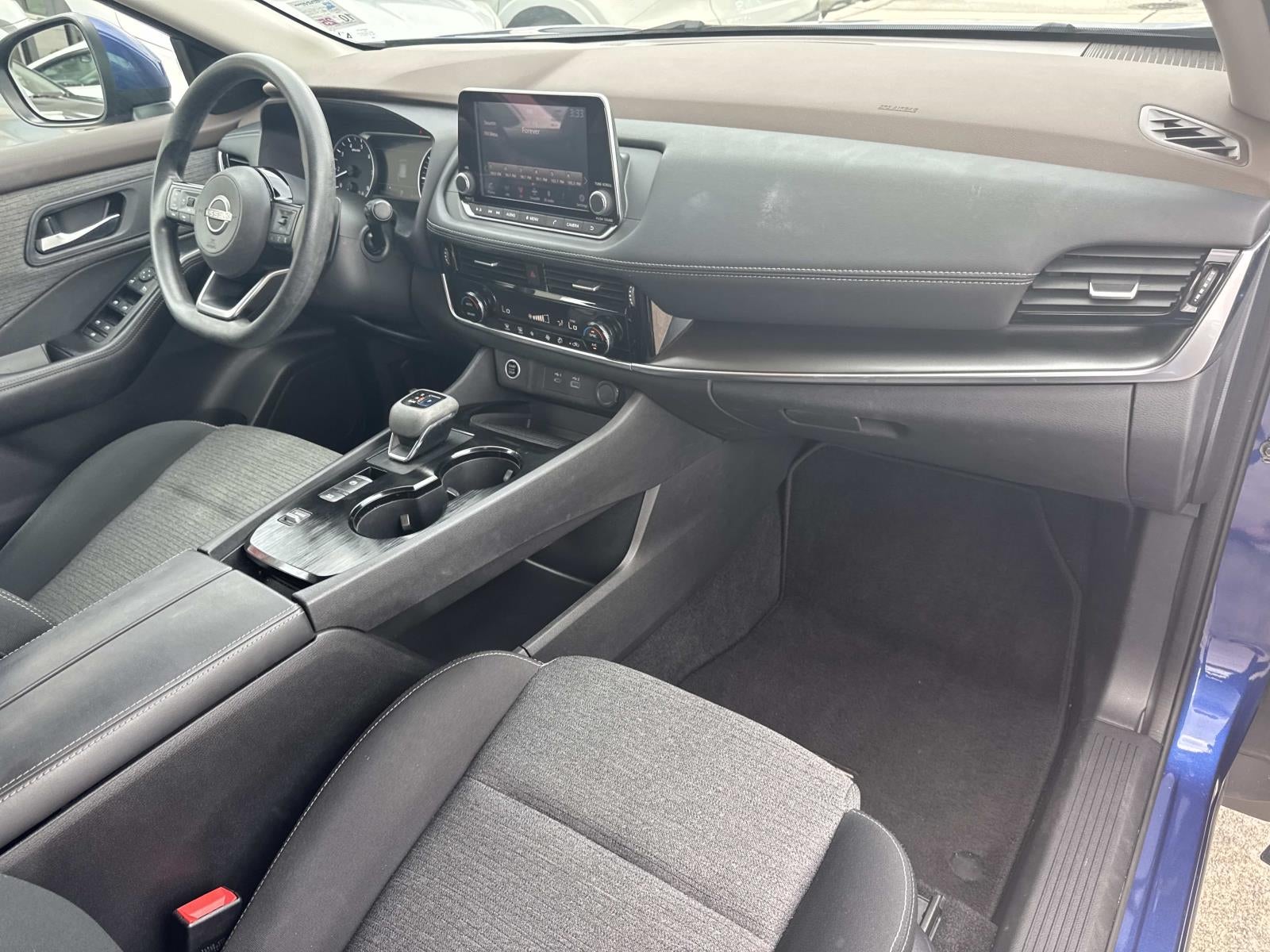 2022 Nissan Rogue FWD SV