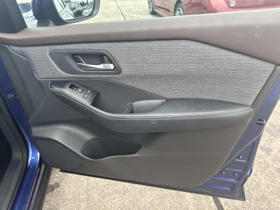 2022 Nissan Rogue FWD SV