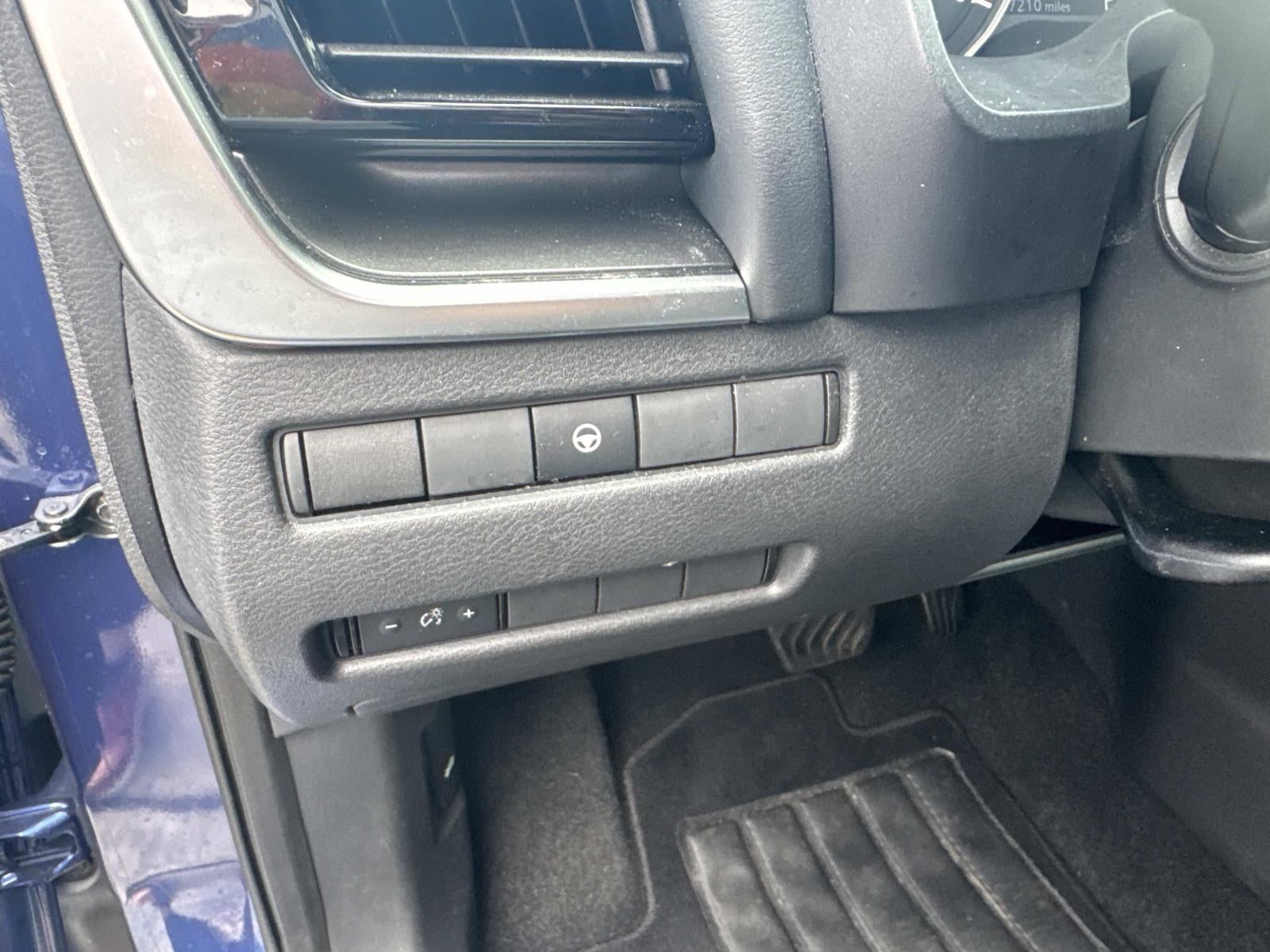 2022 Nissan Rogue FWD SV