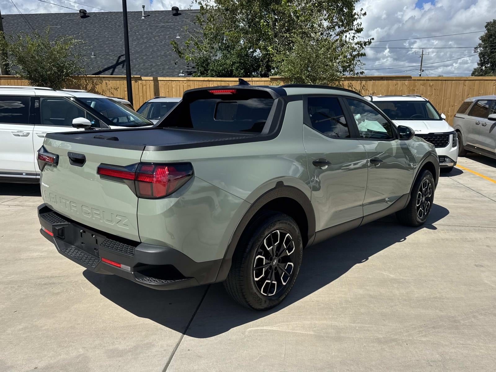 2024 Hyundai Santa Cruz SEL FWD