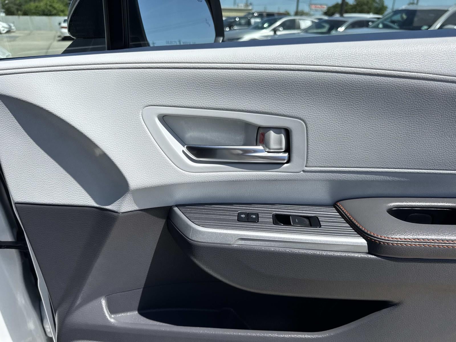 2022 Toyota Sienna XSE FWD 7-Passenger (Natl)