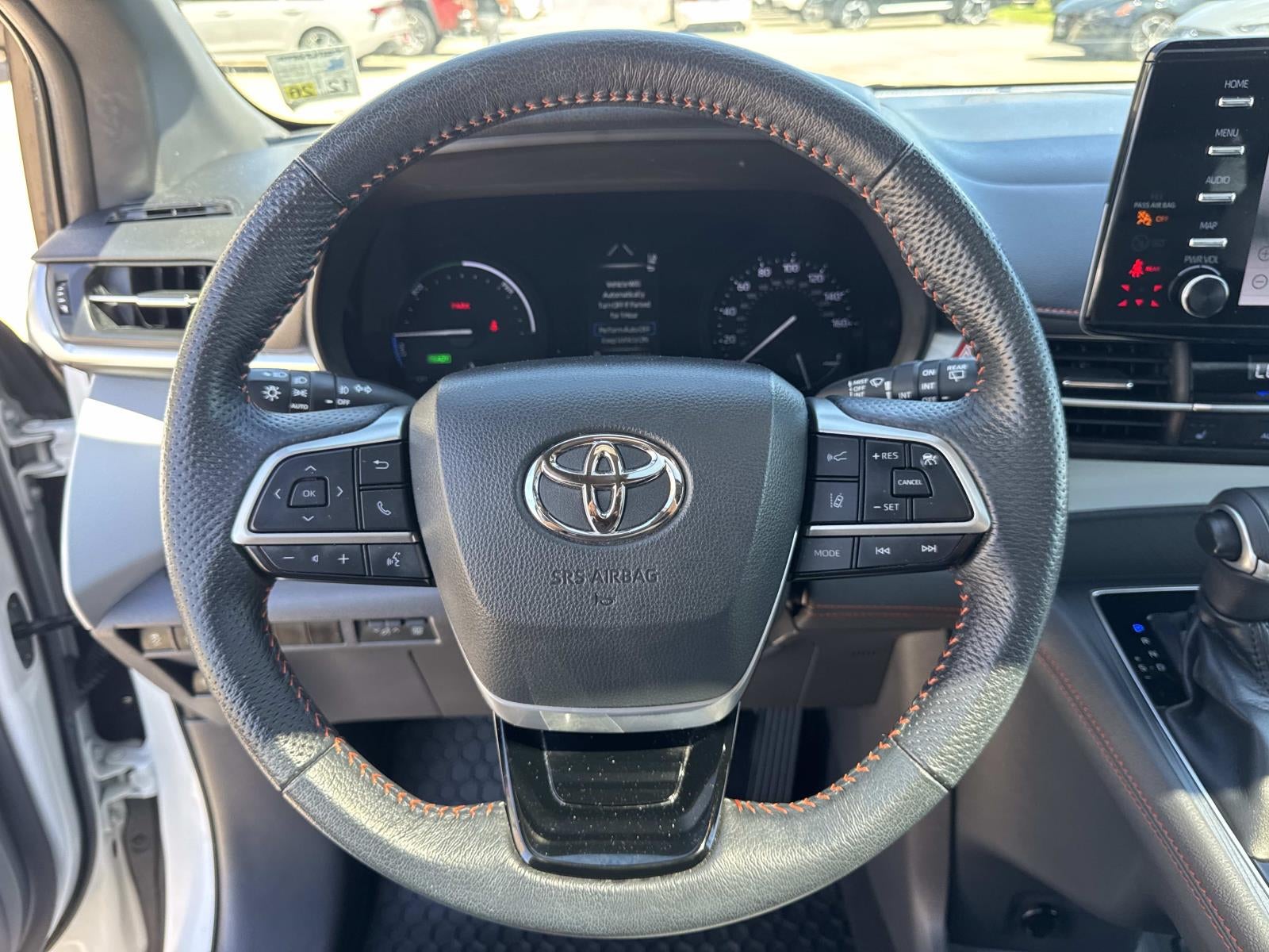 2022 Toyota Sienna XSE FWD 7-Passenger (Natl)