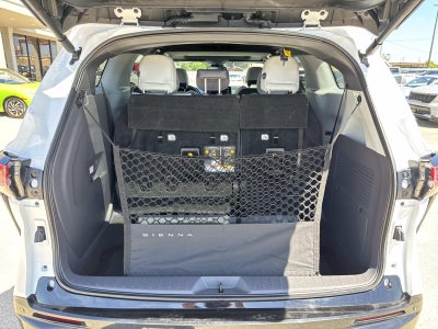 2022 Toyota Sienna XSE FWD 7-Passenger (Natl)