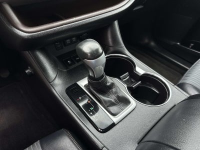 2017 Toyota Highlander LE V6 FWD (Natl)
