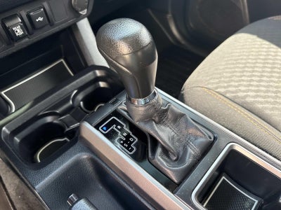 2020 Toyota Tacoma 2WD SR5 Double Cab 5' Bed V6 AT (Natl)