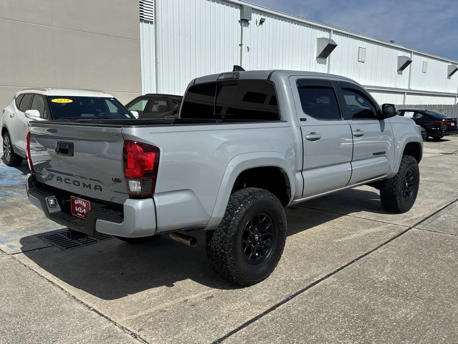 2020 Toyota Tacoma 2WD SR5 Double Cab 5' Bed V6 AT (Natl)