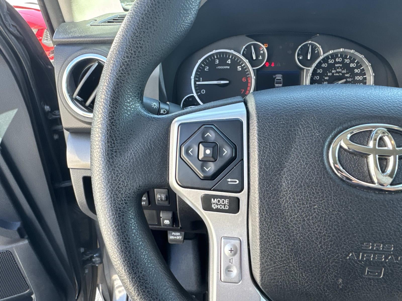 2016 Toyota Tundra 2WD Truck CrewMax 4.6L V8 6-Spd AT SR5 (Natl)