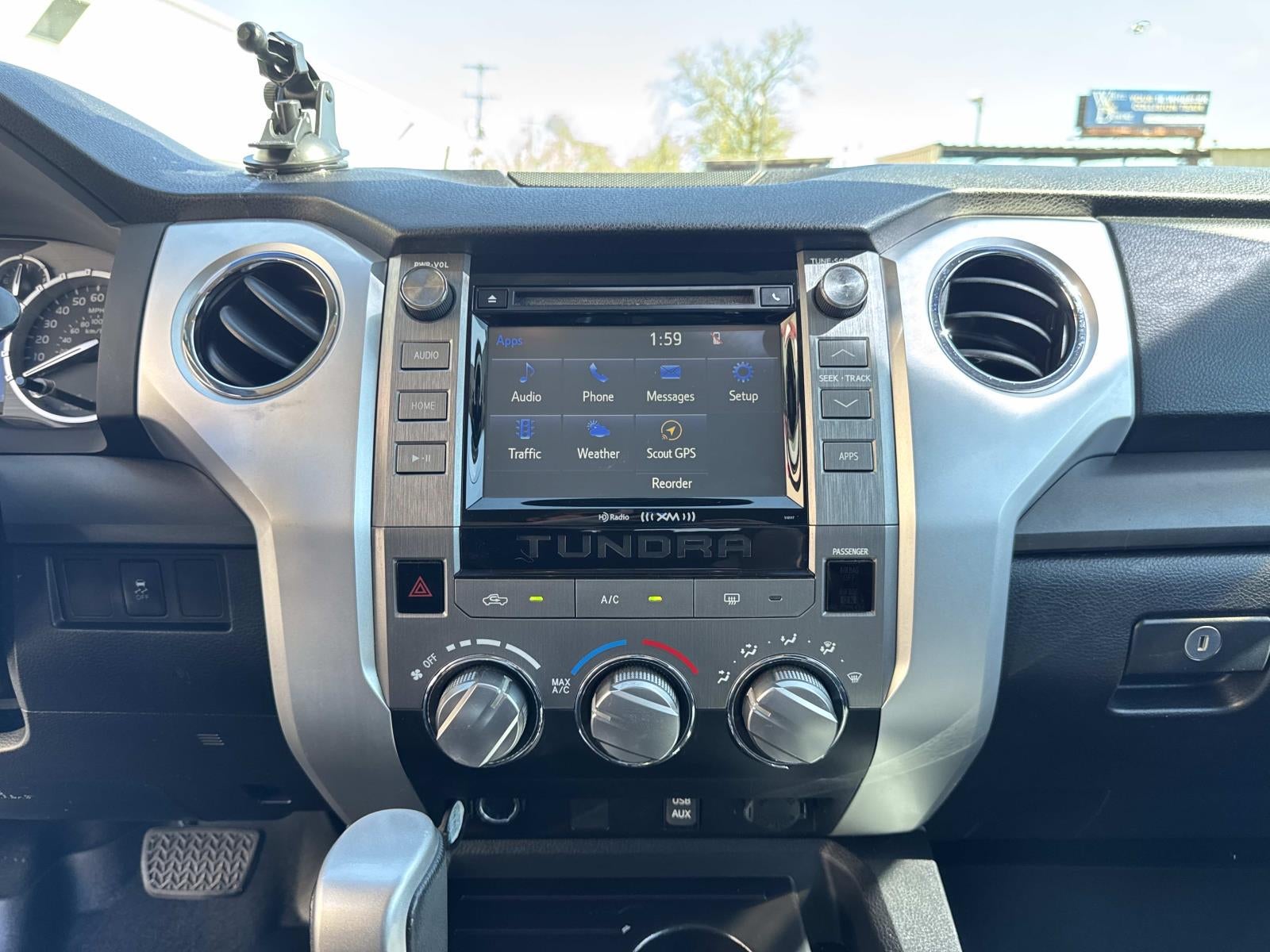 2016 Toyota Tundra 2WD Truck CrewMax 4.6L V8 6-Spd AT SR5 (Natl)