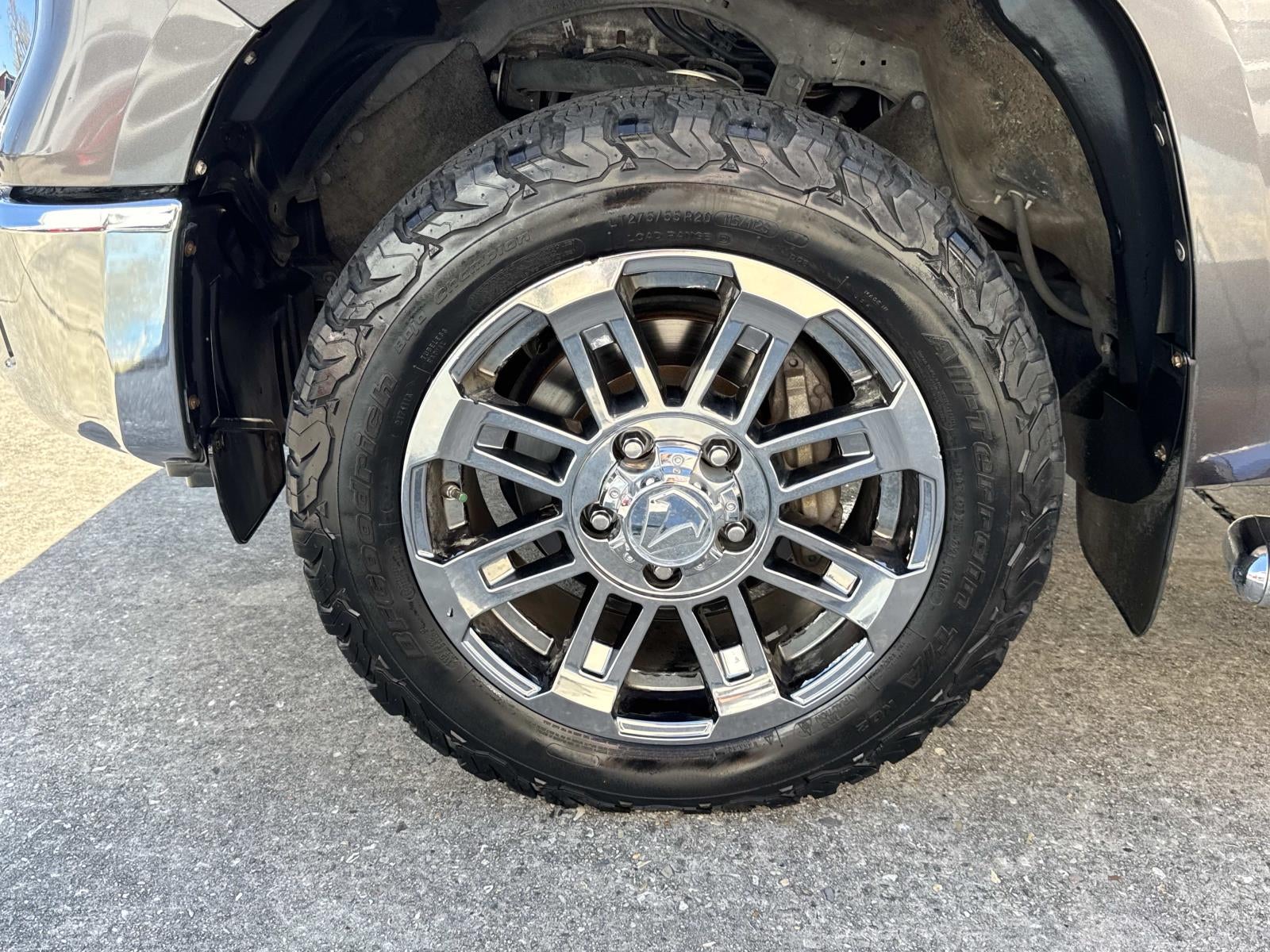 2016 Toyota Tundra 2WD Truck CrewMax 4.6L V8 6-Spd AT SR5 (Natl)