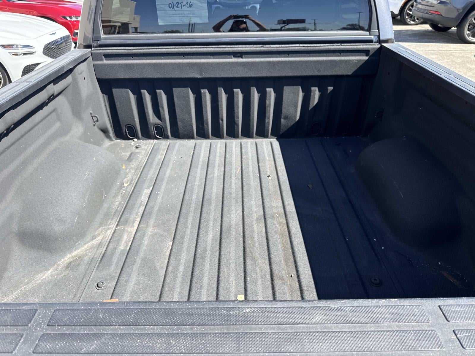 2016 Toyota Tundra 2WD Truck CrewMax 4.6L V8 6-Spd AT SR5 (Natl)