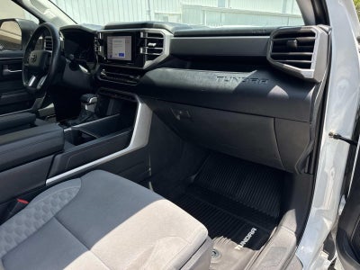 2022 Toyota Tundra 4WD SR5 CrewMax 5.5' Bed (Natl)