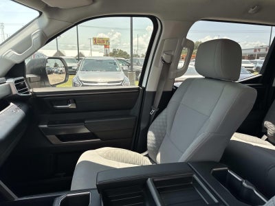 2022 Toyota Tundra 4WD SR5 CrewMax 5.5' Bed (Natl)