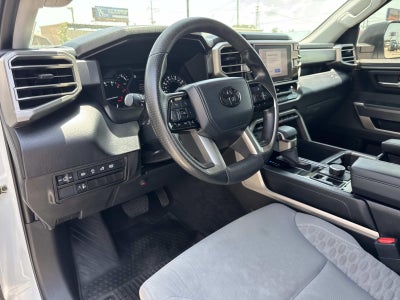 2022 Toyota Tundra 4WD SR5 CrewMax 5.5' Bed (Natl)