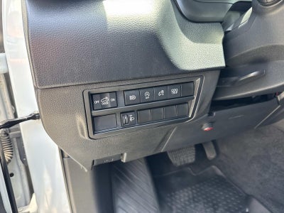 2022 Toyota Tundra 4WD SR5 CrewMax 5.5' Bed (Natl)