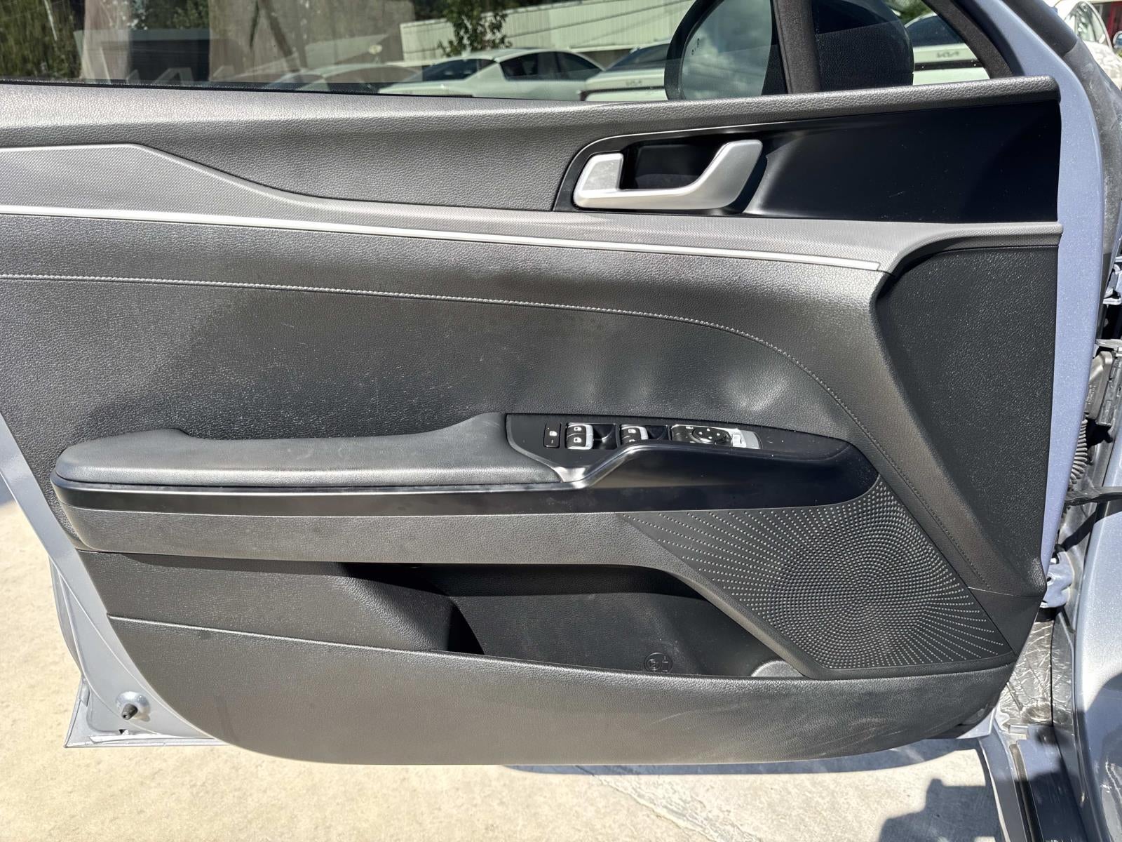 2022 Kia K5 LXS Auto FWD