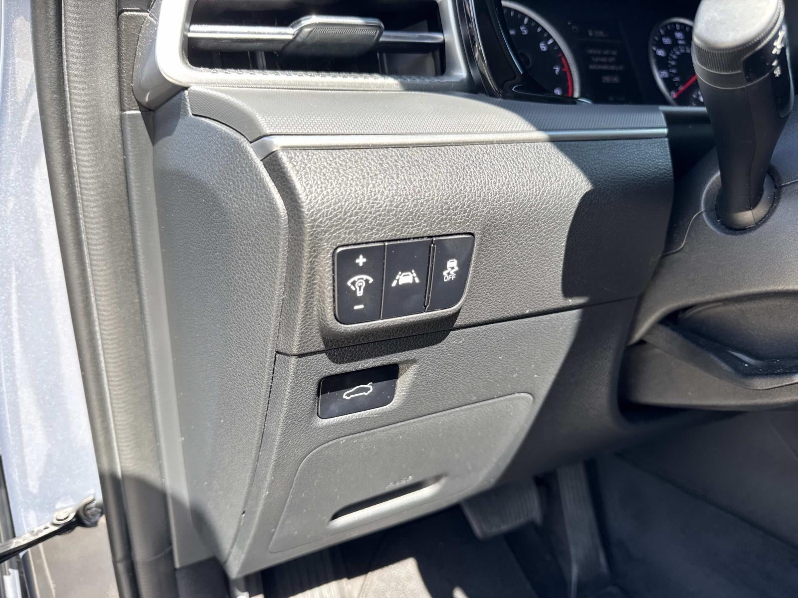2022 Kia K5 LXS Auto FWD