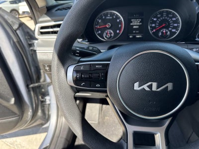2022 Kia K5 LXS Auto FWD