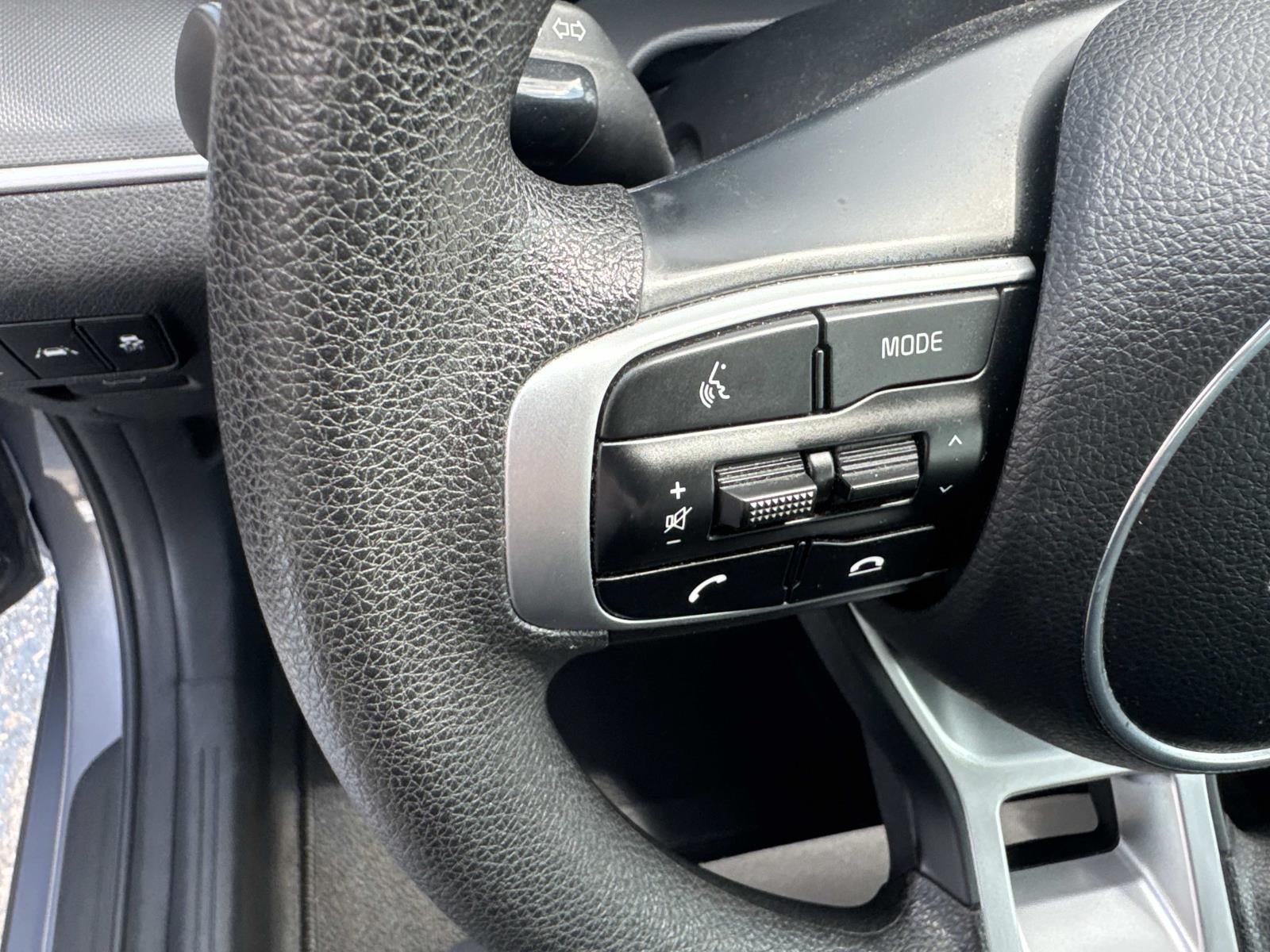 2023 Kia K5 LXS Auto FWD