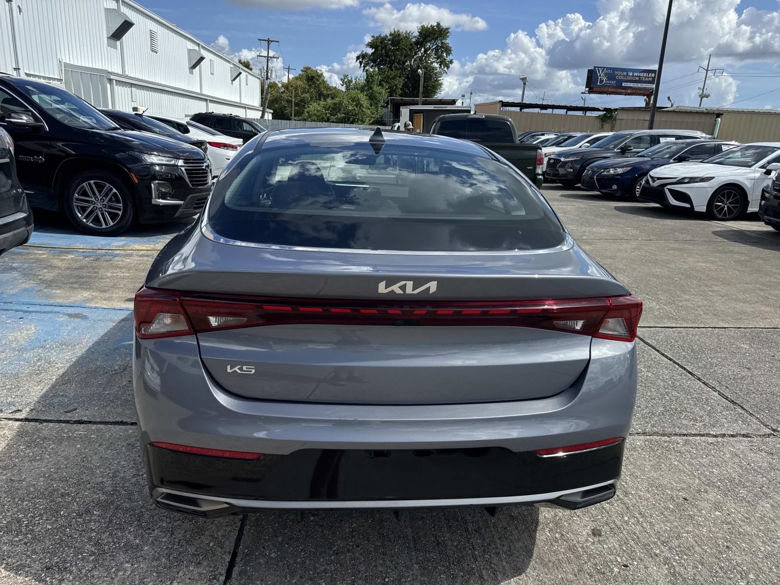 2023 Kia K5 LXS Auto FWD
