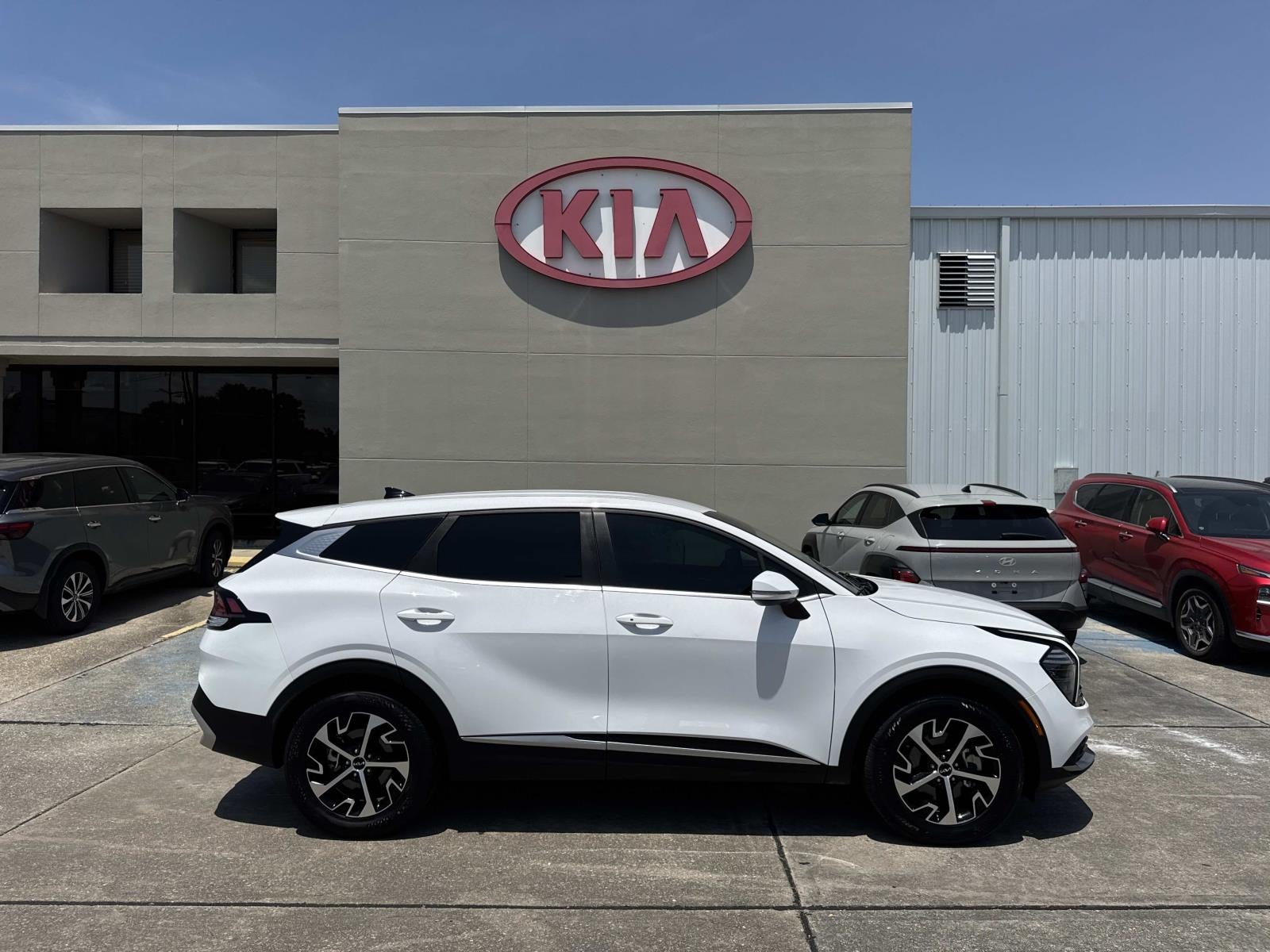 2025 Kia Sportage EX FWD