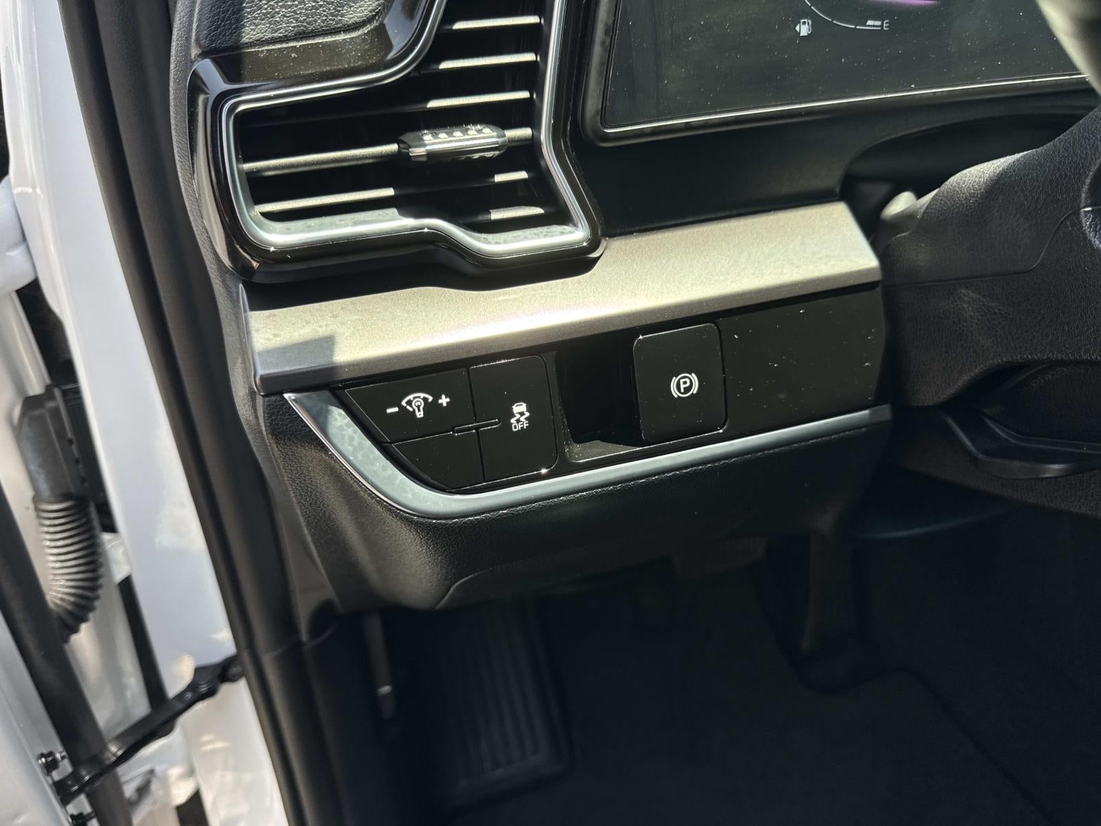 2025 Kia Sportage EX FWD
