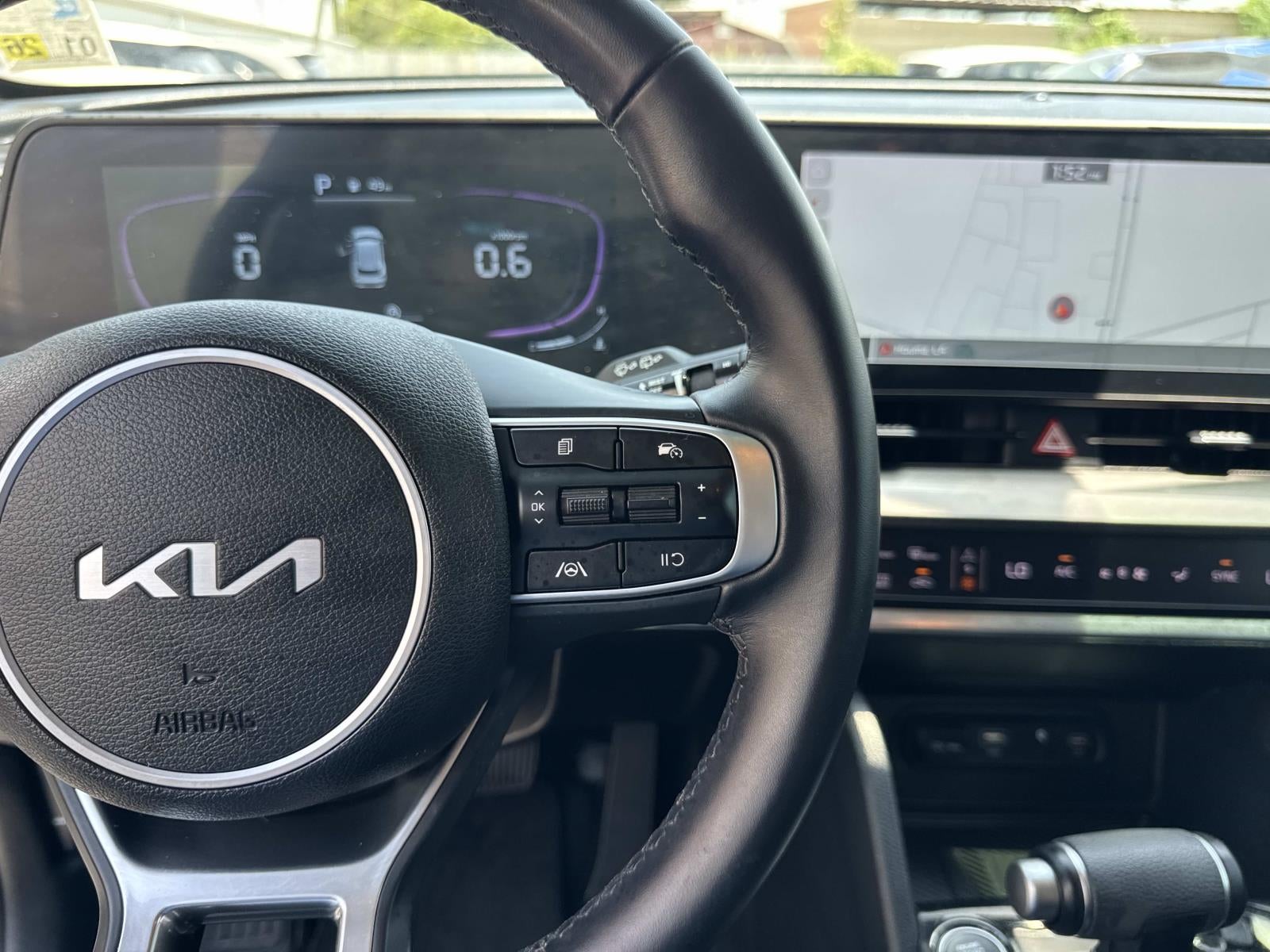 2025 Kia Sportage EX FWD