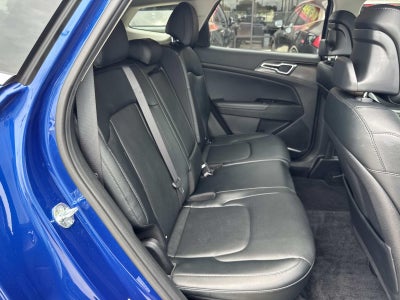 2024 Kia Sportage EX FWD
