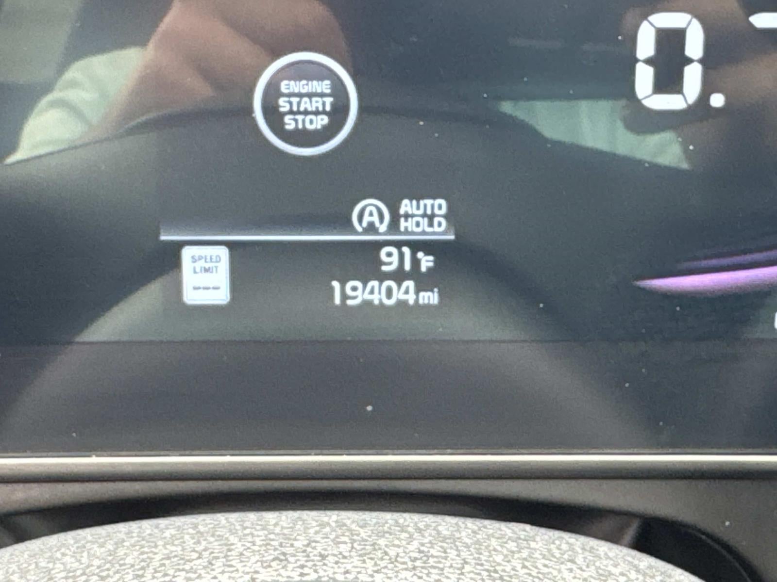 2024 Kia Sportage EX FWD
