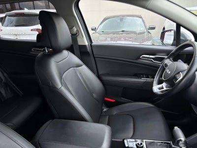 2024 Kia Sportage EX FWD