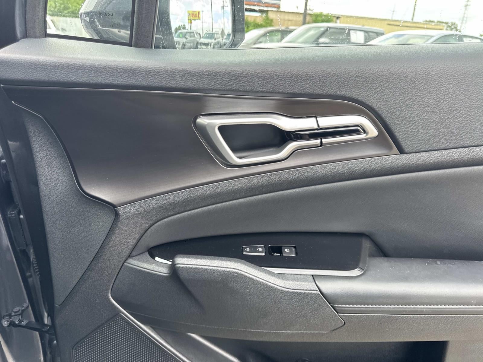 2024 Kia Sportage EX FWD