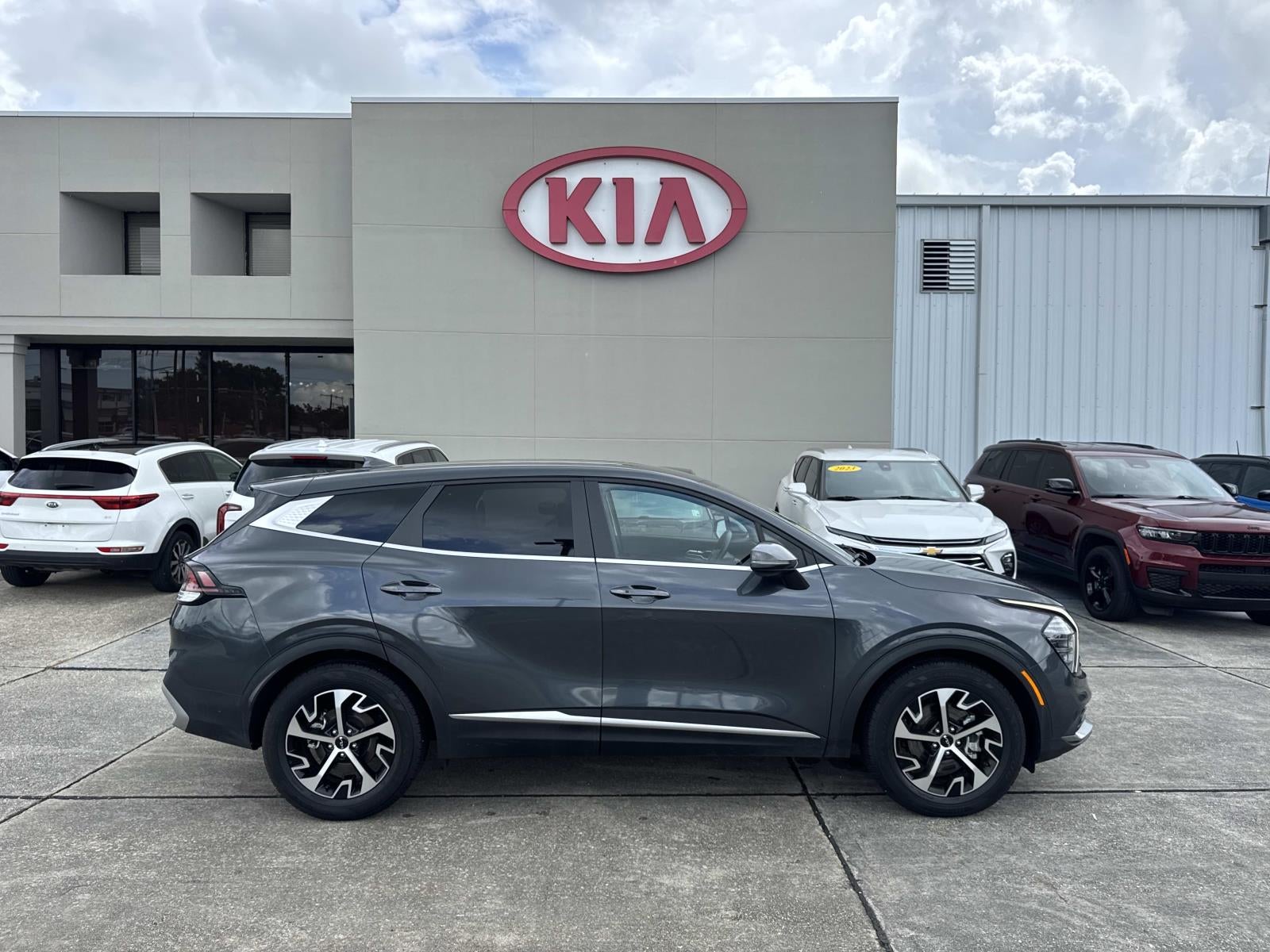 2024 Kia Sportage EX FWD
