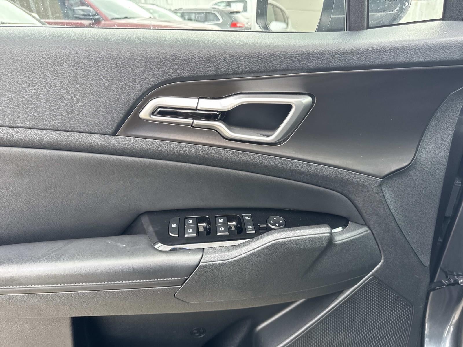 2024 Kia Sportage EX FWD