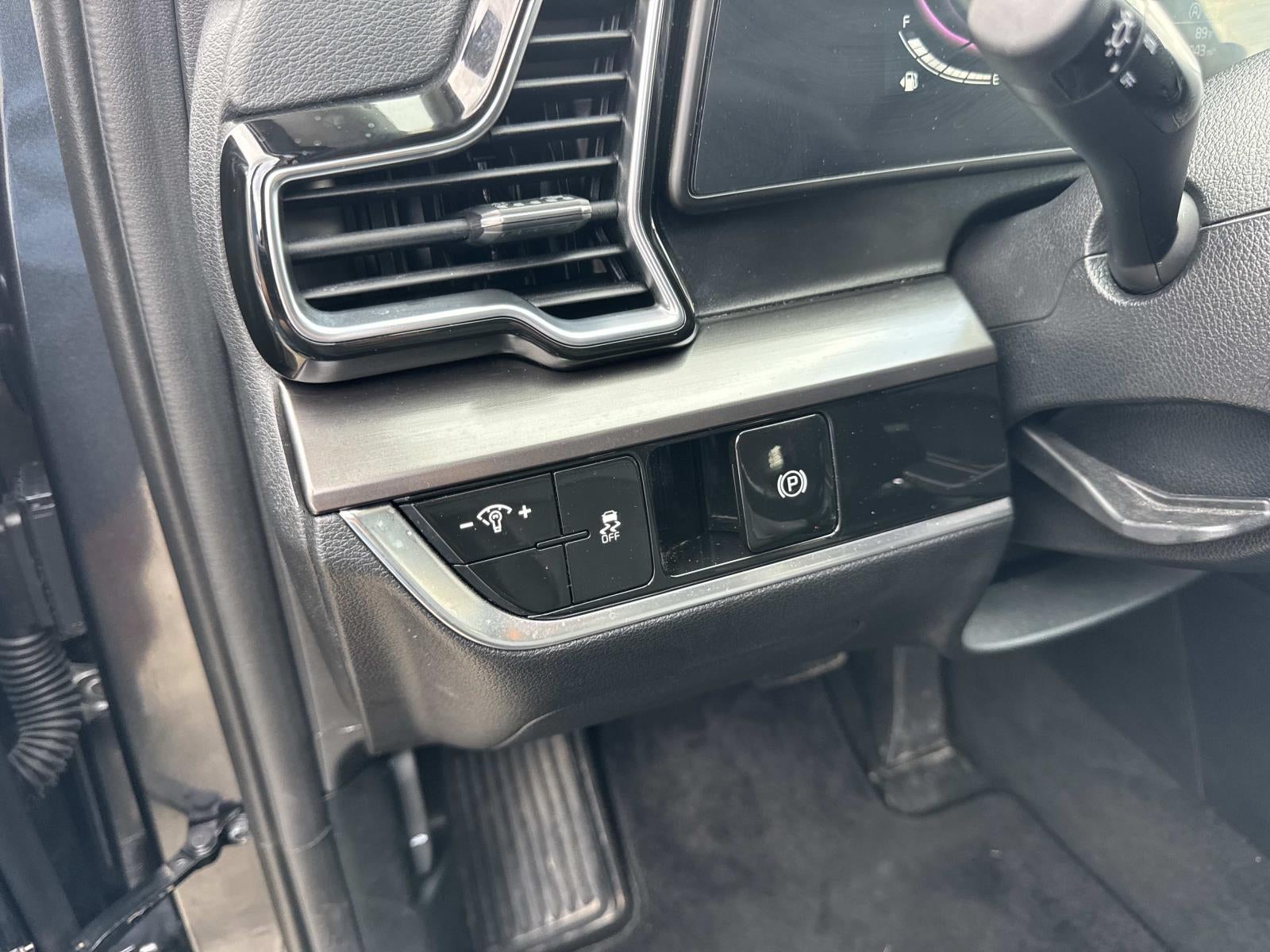2024 Kia Sportage EX FWD