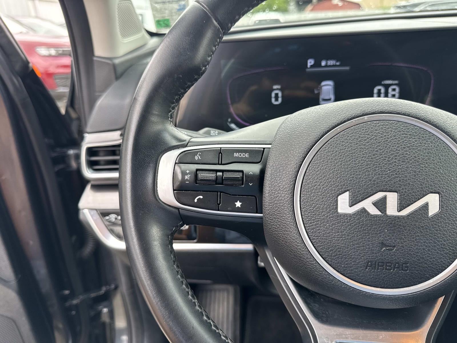 2024 Kia Sportage EX FWD