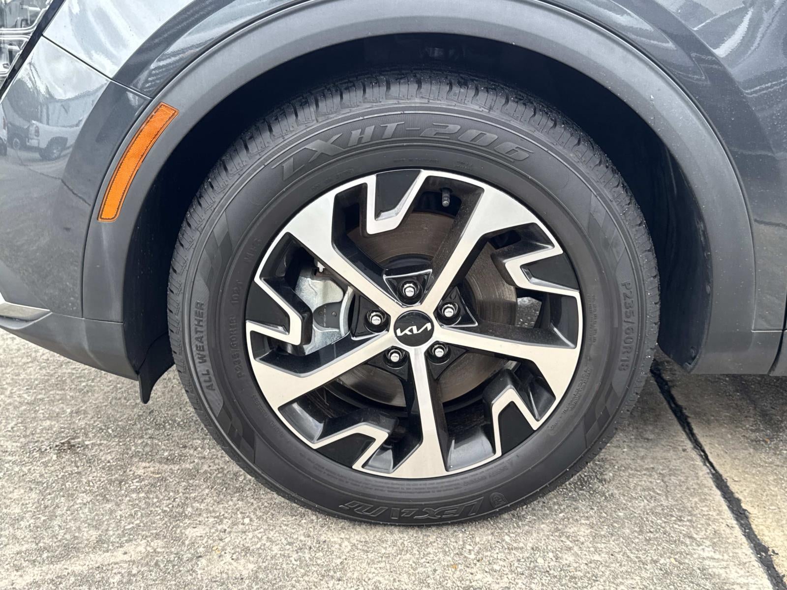 2024 Kia Sportage EX FWD