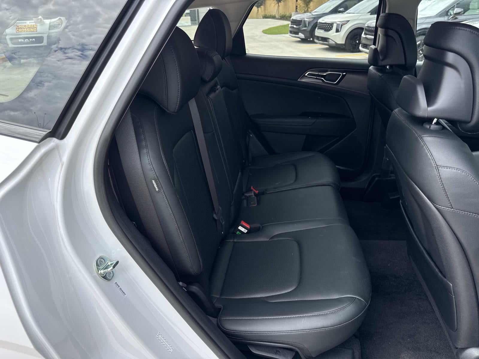 2025 Kia Sportage SX FWD