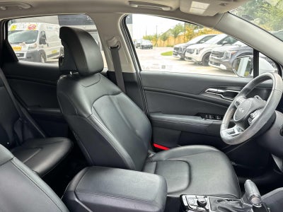 2025 Kia Sportage SX FWD