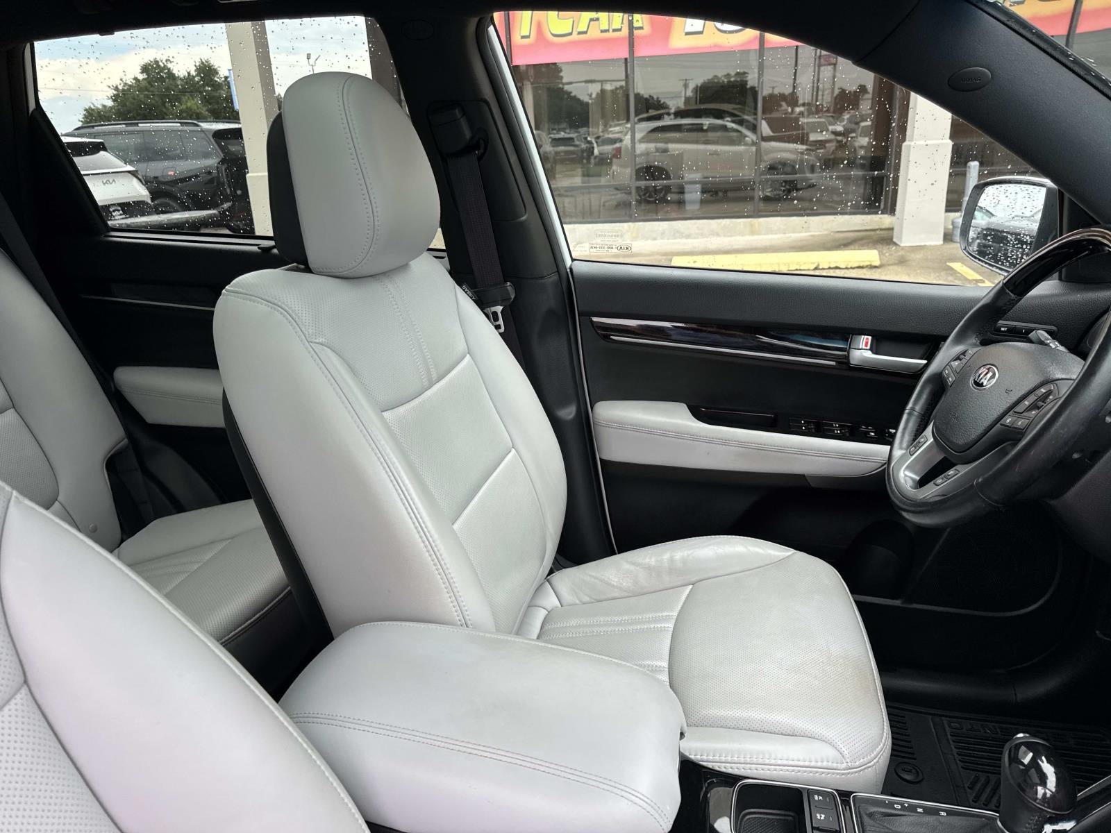 2015 Kia Sorento 2WD 4dr V6 SX Limited