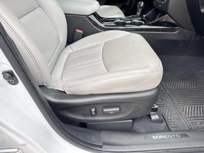 2015 Kia Sorento 2WD 4dr V6 SX Limited