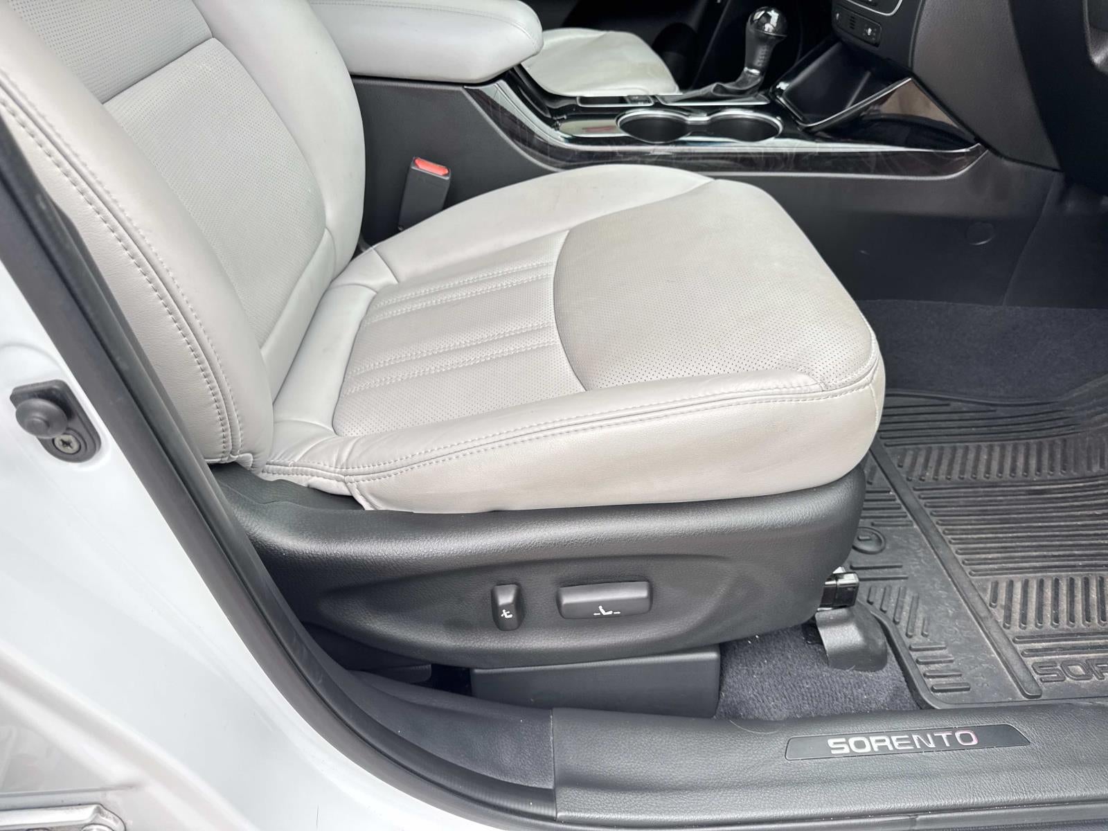2015 Kia Sorento 2WD 4dr V6 SX Limited