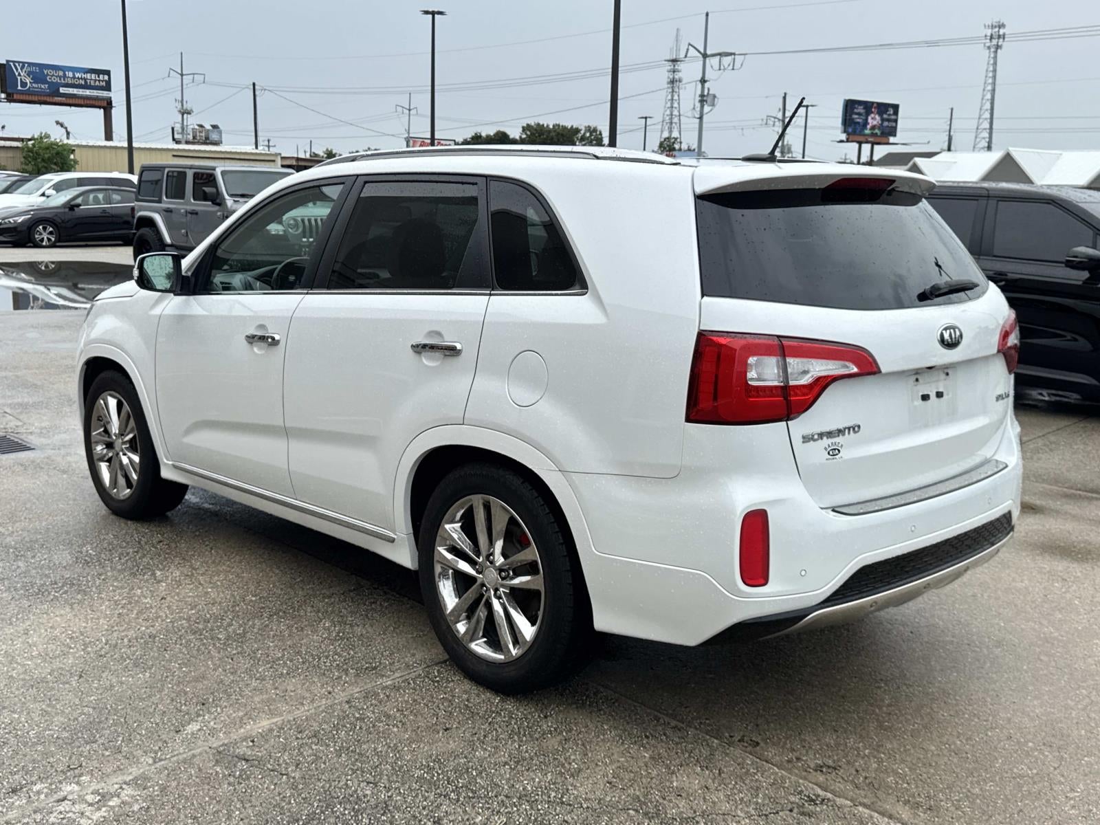 2015 Kia Sorento 2WD 4dr V6 SX Limited