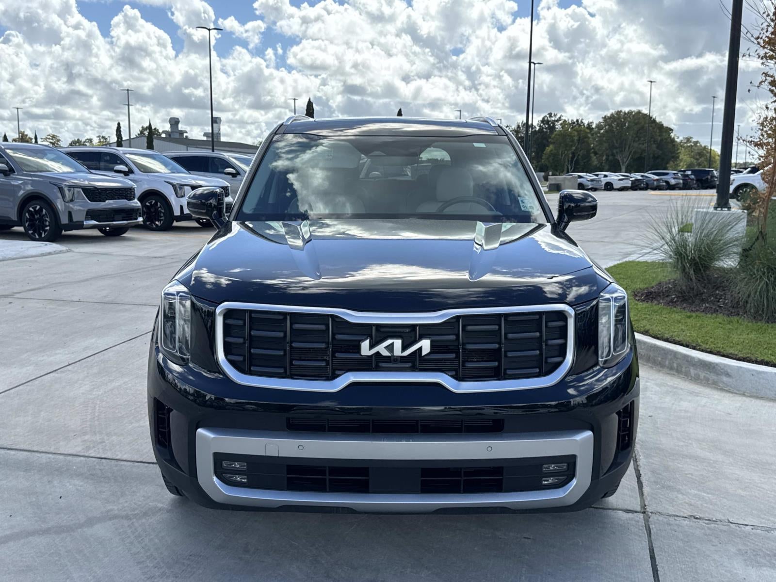 2023 Kia Telluride SX FWD