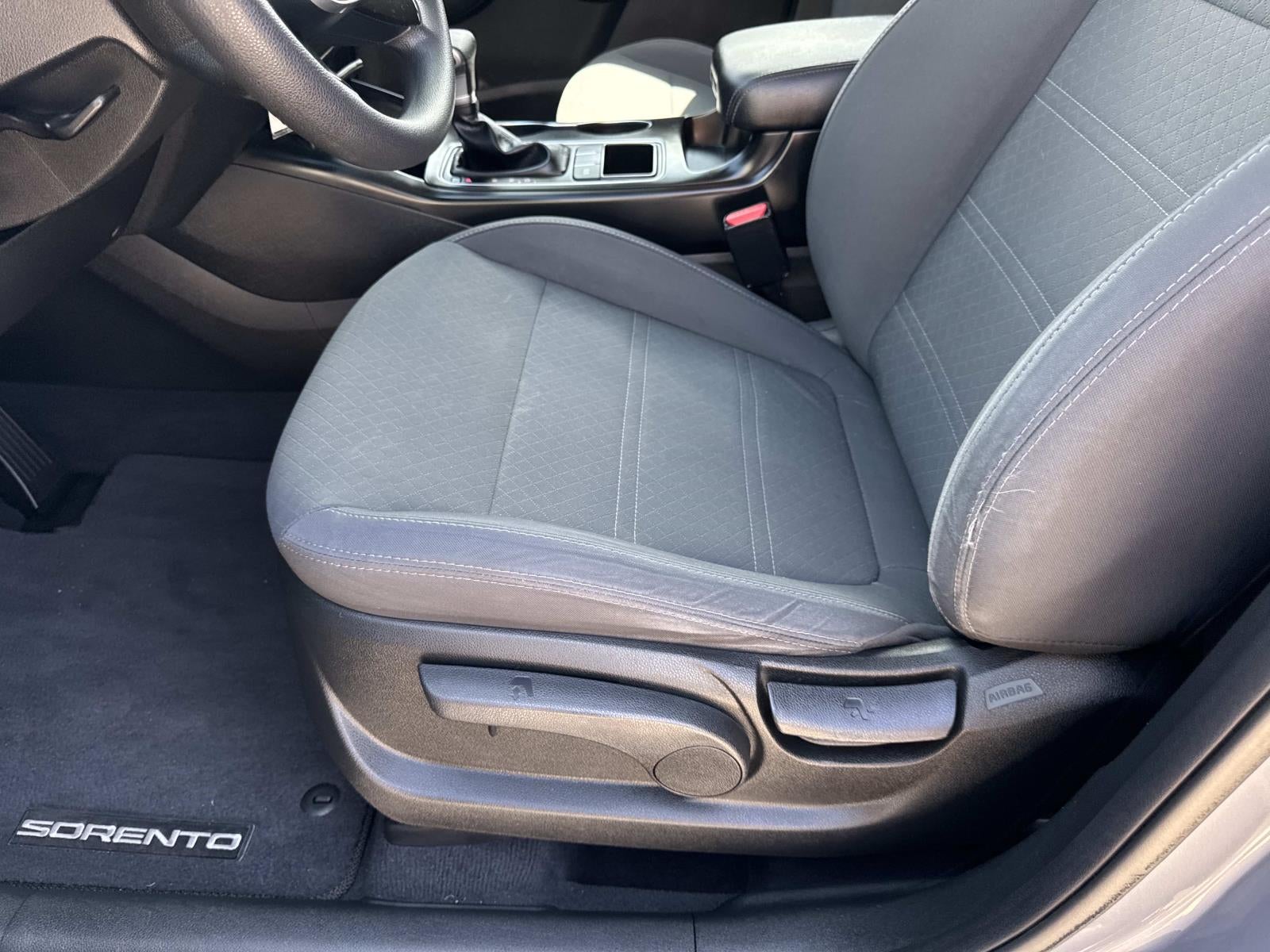 2020 Kia Sorento LX FWD