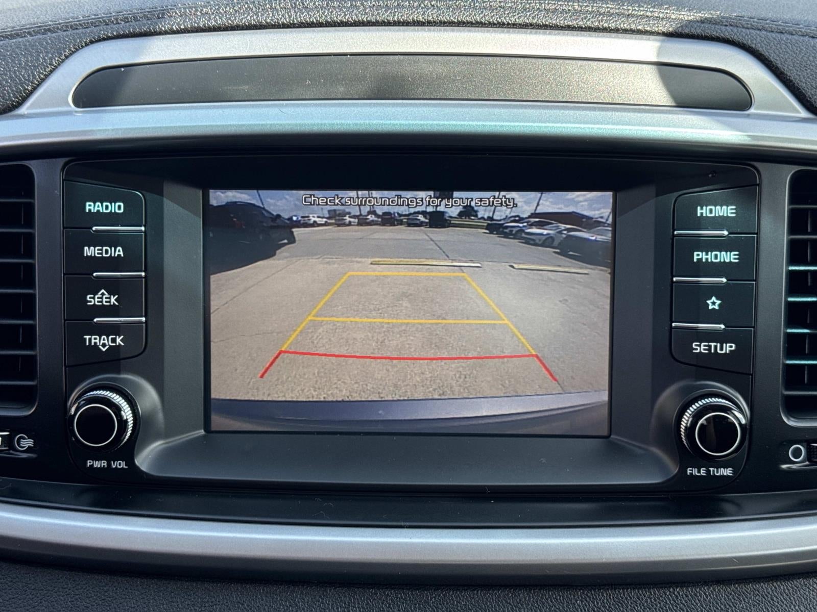 2020 Kia Sorento LX FWD