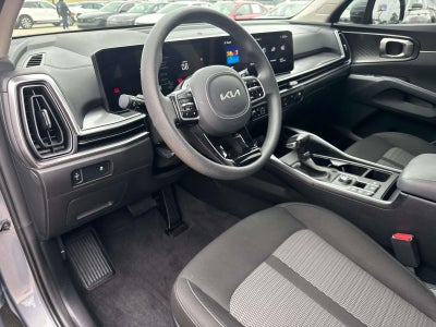 2025 Kia Sorento LX FWD