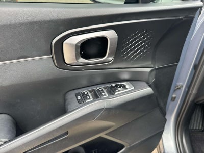2025 Kia Sorento LX FWD