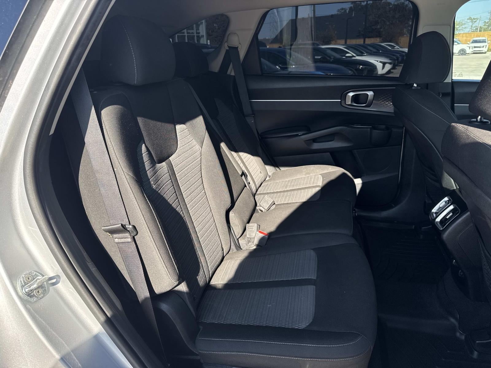 2022 Kia Sorento LX AWD