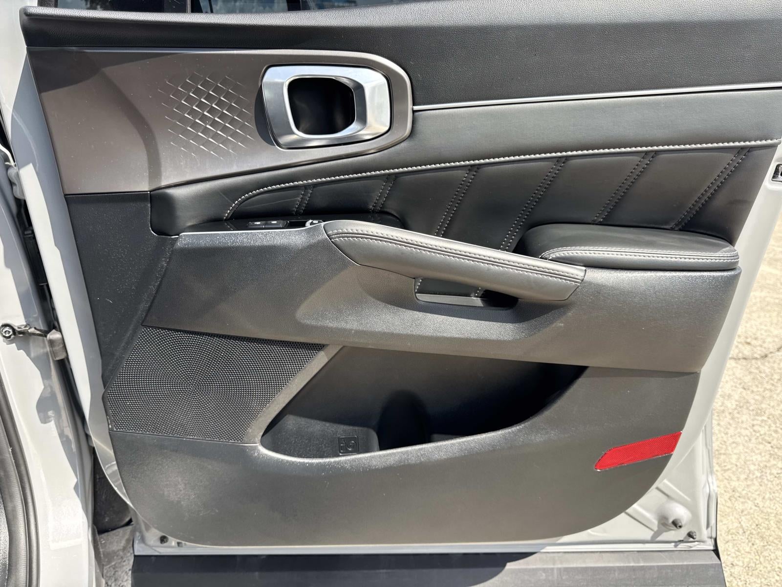 2025 Kia Sorento SX FWD