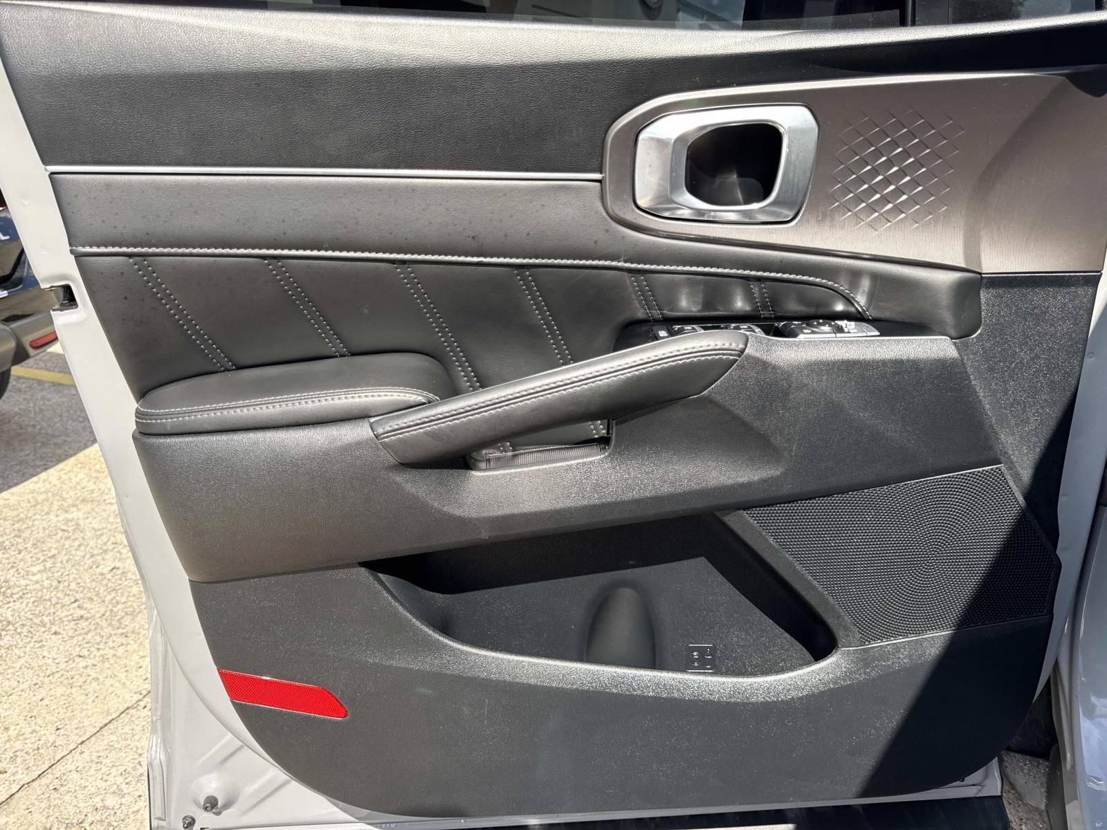 2025 Kia Sorento SX FWD